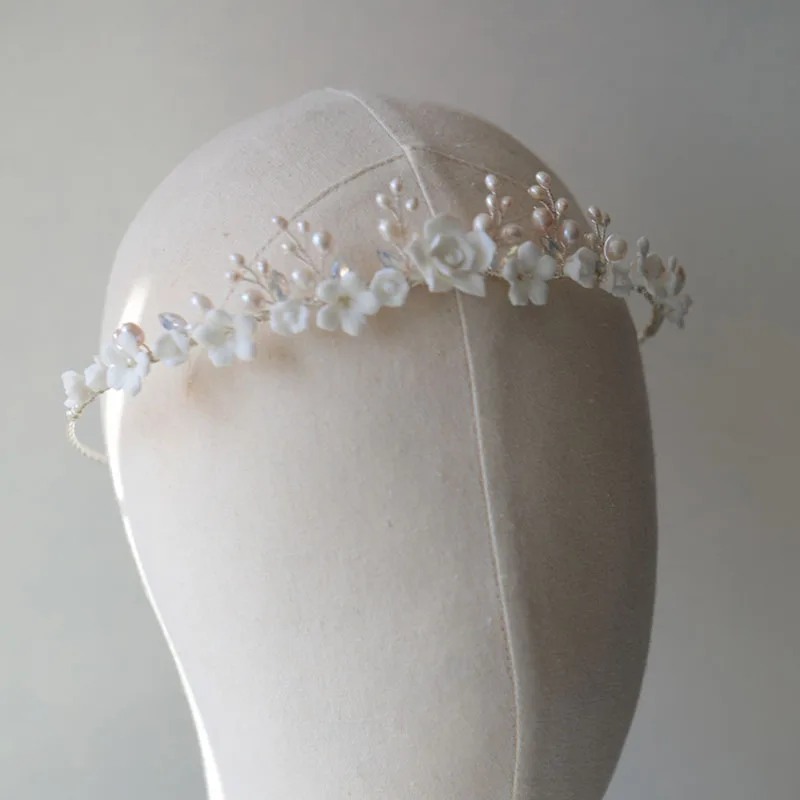 

Floralbride Handmade Crystal Porcelain Flower Freshwater Pearls Bridal Tiara Earring Wedding Princess Party Crown Women Jewelry