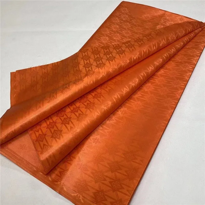 Африканская жаккардовая ткань для платья, 5 метров, 100% хлопок, базин богатый брод для мужчин и женщин, материал одежды для свадебной вечеринки 4L1261 
Африканская жаккардовая ткань для платья, 5 метров, 100% хлопок, базин богатый брод для мужчин и женщин, материал одежды для свадебной вечеринки 4L1261