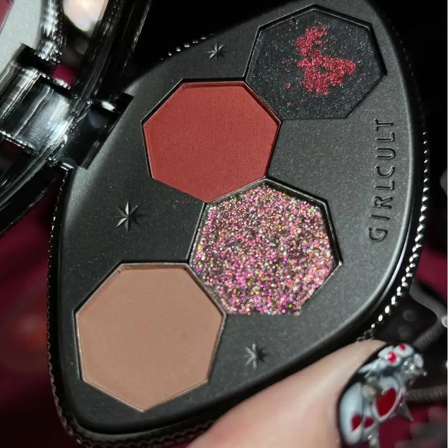 

Girlcult 4 Color Eyeshadow Palette Shimmer Matte Chameleon Eye Shadow Vegan Make Up Sets Cosmetics Full Set