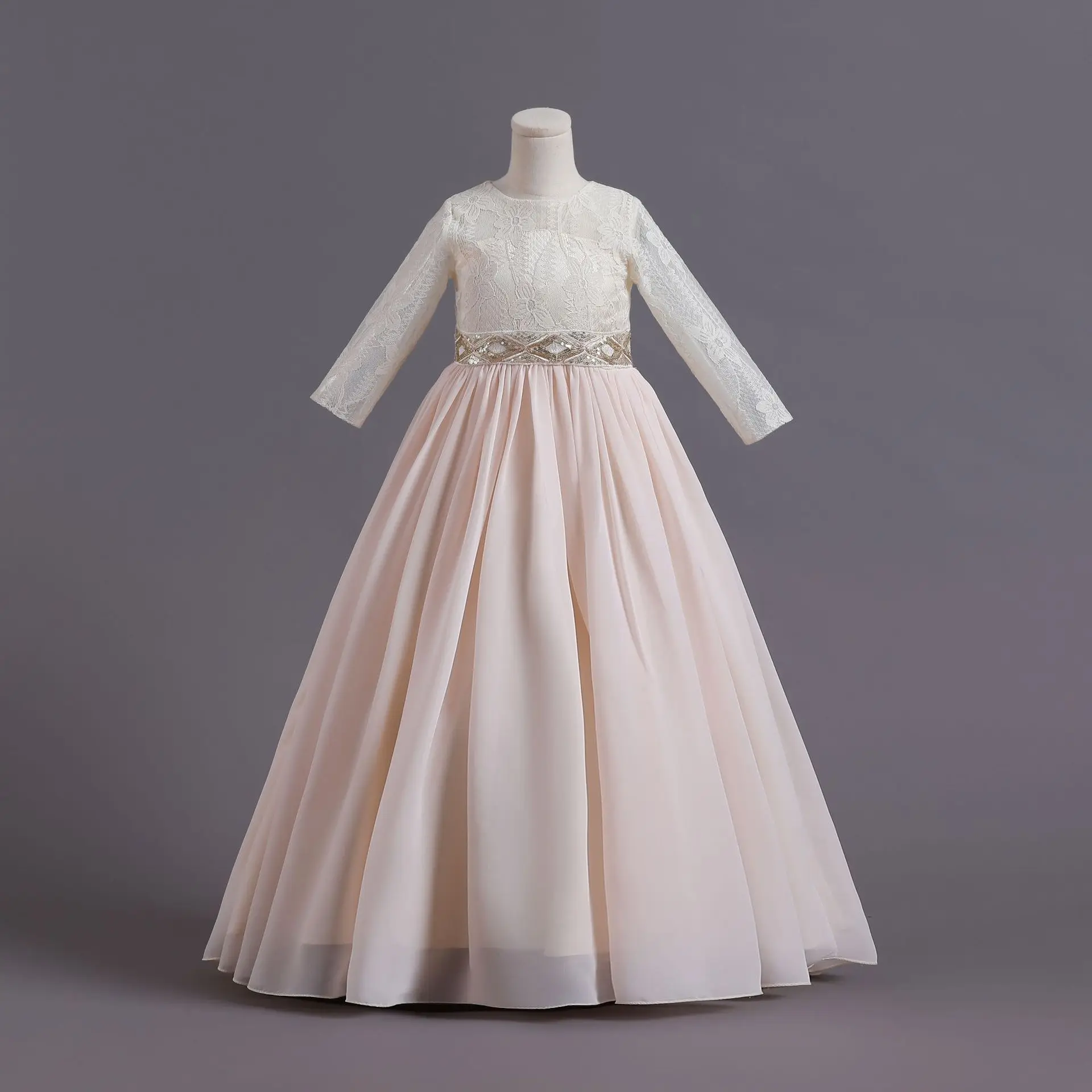 4-13 years old middle-aged girls wedding princess dress long dress host piano performance dress elegant long-sleeved lace flower
4-13 years old middle-aged girls wedding princess dress long dress host piano performance dress elegant long-sleeved lace flower