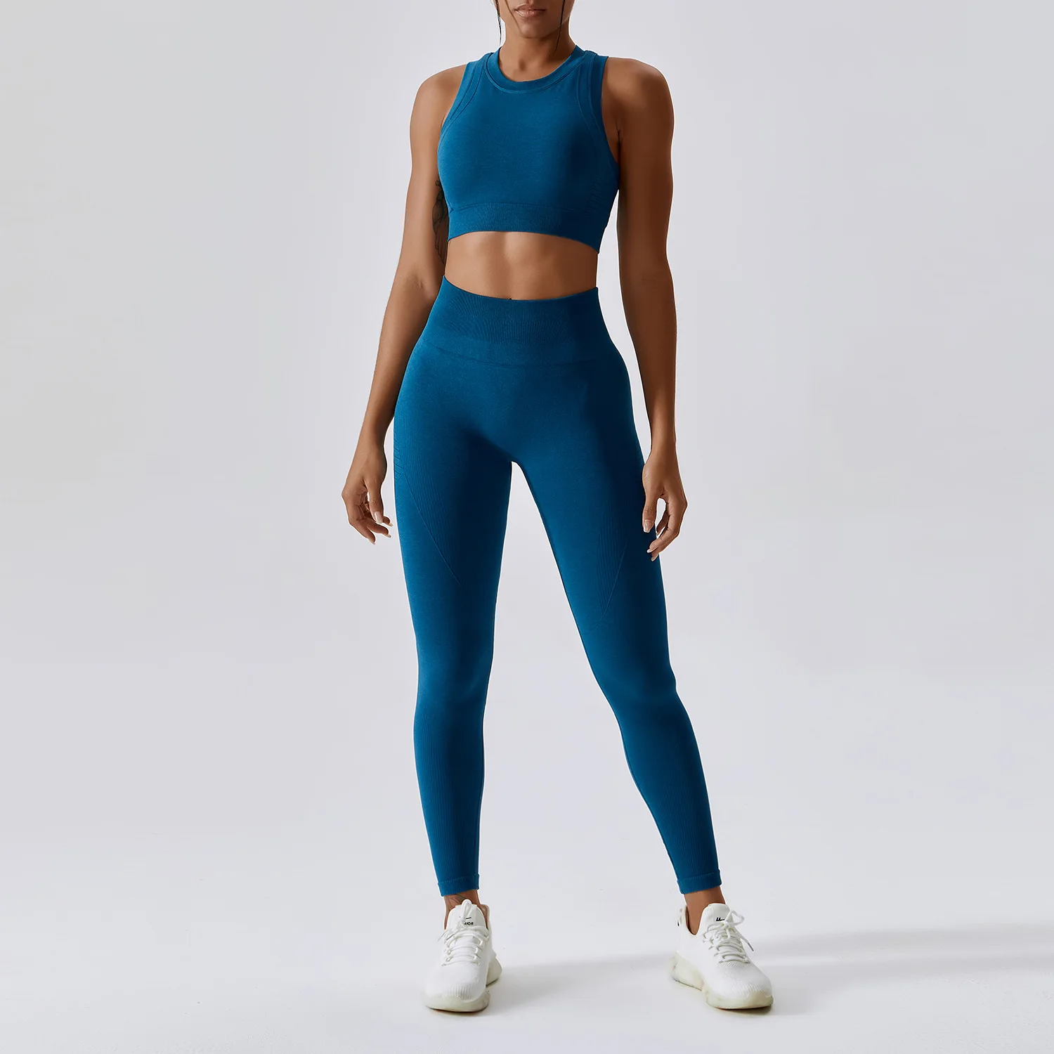 Cross Border European And American Yoga Suit, Hip Lifting, High Waist Running, Fitness Suit, High-strength, Tight Fitting, Seaml
Cross Border European And American Yoga Suit, Hip Lifting, High Waist Running, Fitness Suit, High-strength, Tight Fitting, Seaml
