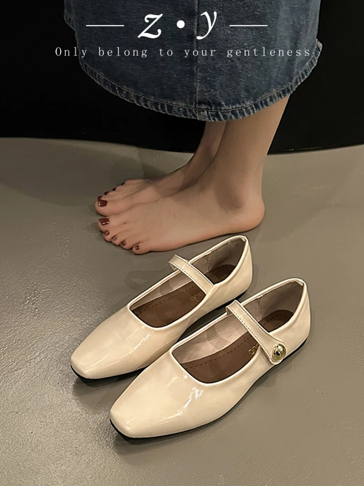 Женские туфли с закрытым носком, удобные и элегантные повседневные кроссовки с круглым носком, на плоской подошве, в стиле ретро, осень-лето 2023 
Женские туфли с закрытым носком, удобные и элегантные повседневные кроссовки с круглым носком, на плоской подошве, в стиле ретро, осень-лето 2023