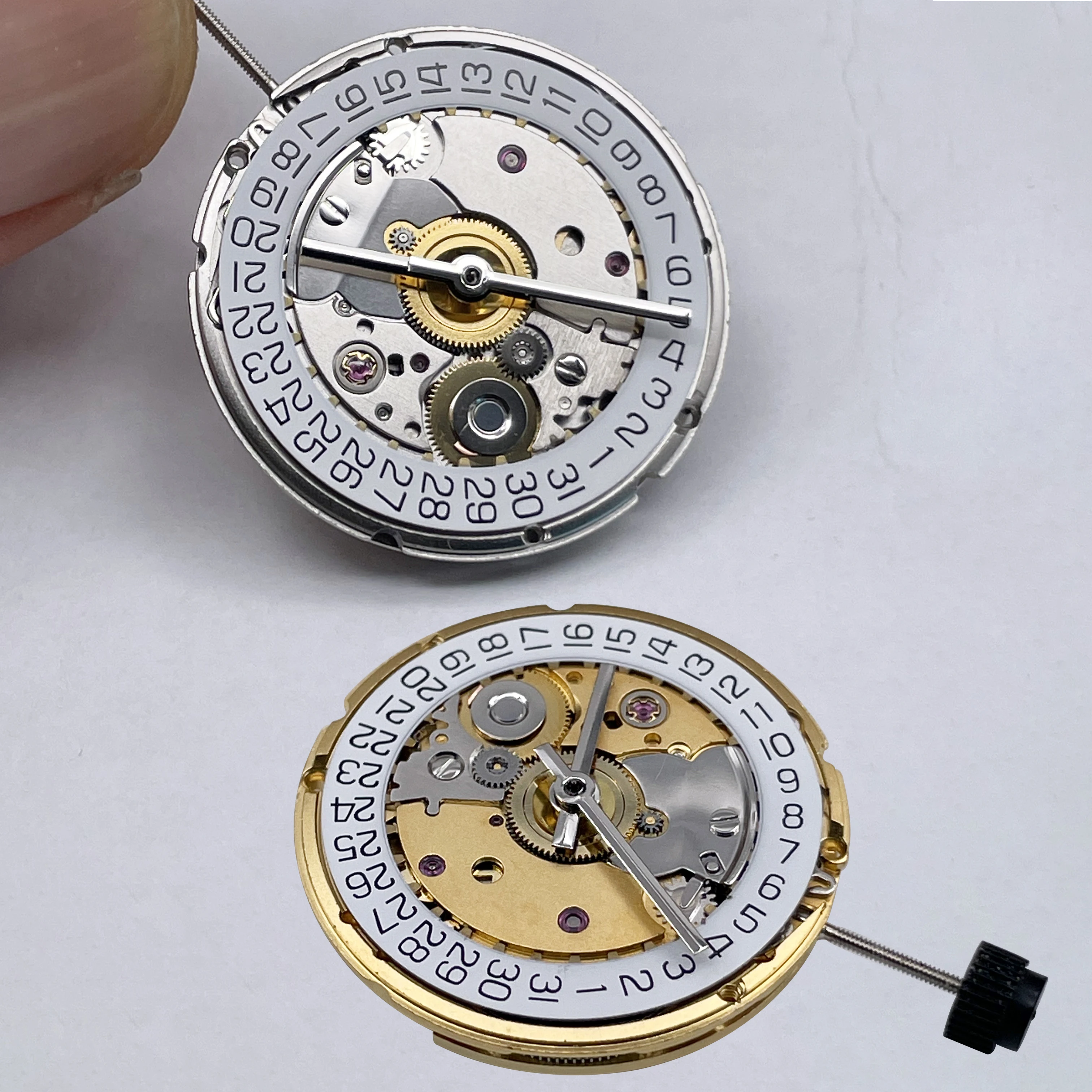 

TIANJIN Seagull 2824 Mechanical Movement Automatic Self-winding Mechanical Date AT 3H Stainless Steel Watch Accessory 25 Jewels
