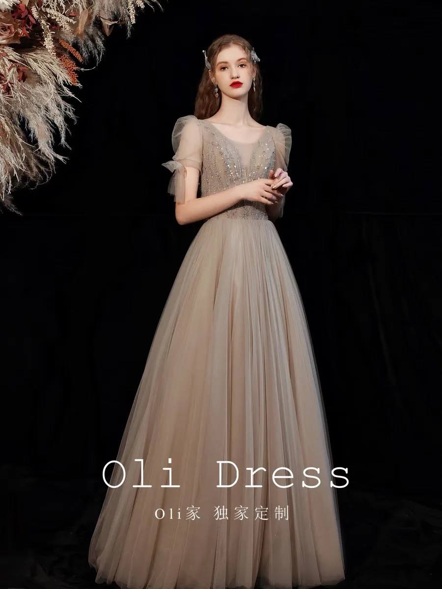Gorgeous Gray Pink Evening Dresses Short Sleeves A-Line Shiny Diamond Beading Handmade Wedding Banquet Prom Bridesmaid Gowns
Gorgeous Gray Pink Evening Dresses Short Sleeves A-Line Shiny Diamond Beading Handmade Wedding Banquet Prom Bridesmaid Gowns