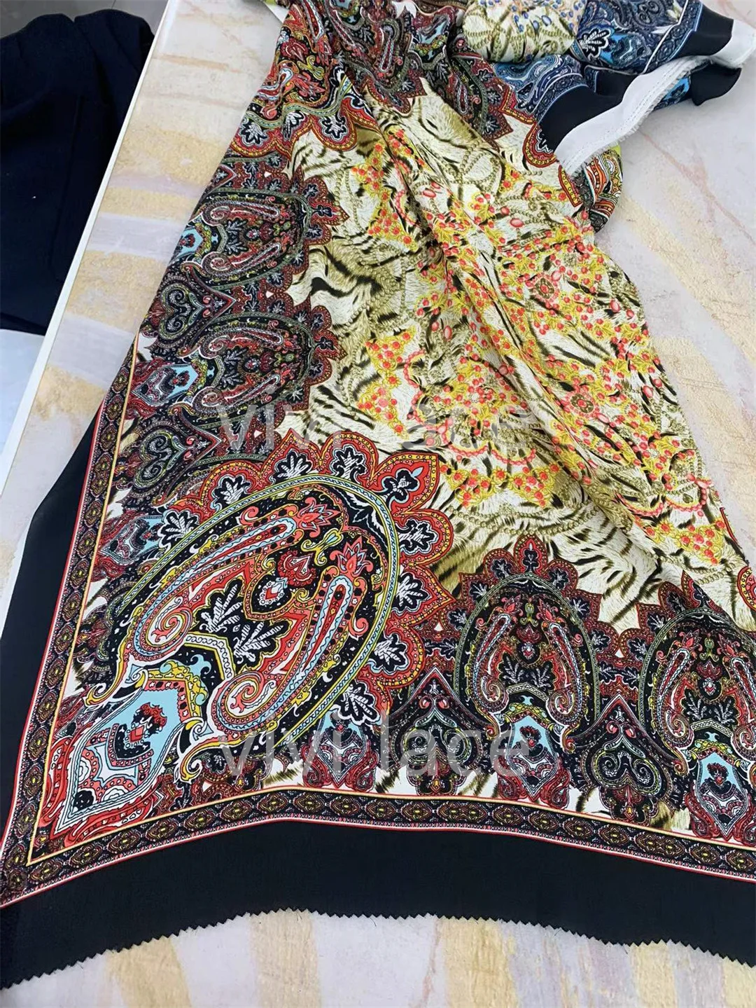 Korea Quality 5 Yards Bridal Fashion Show Runway Print Satin Soft Chiffon Lace Fabric For Sawing Party Dress/Occasion
Korea Quality 5 Yards Bridal Fashion Show Runway Print Satin Soft Chiffon Lace Fabric For Sawing Party Dress/Occasion