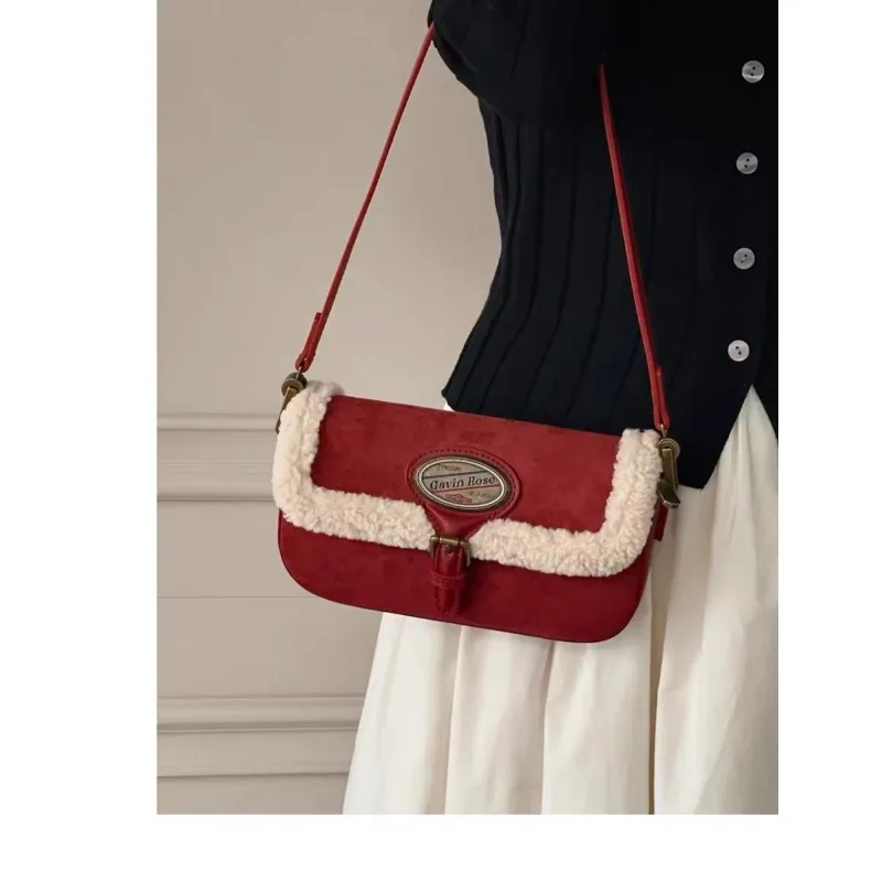 

Niche Retro Christmas Plush Armpit Bag 2023 Autumn and Winter New Lamb Wool Baguette Bag Versatile Shoulder Handbag for Women