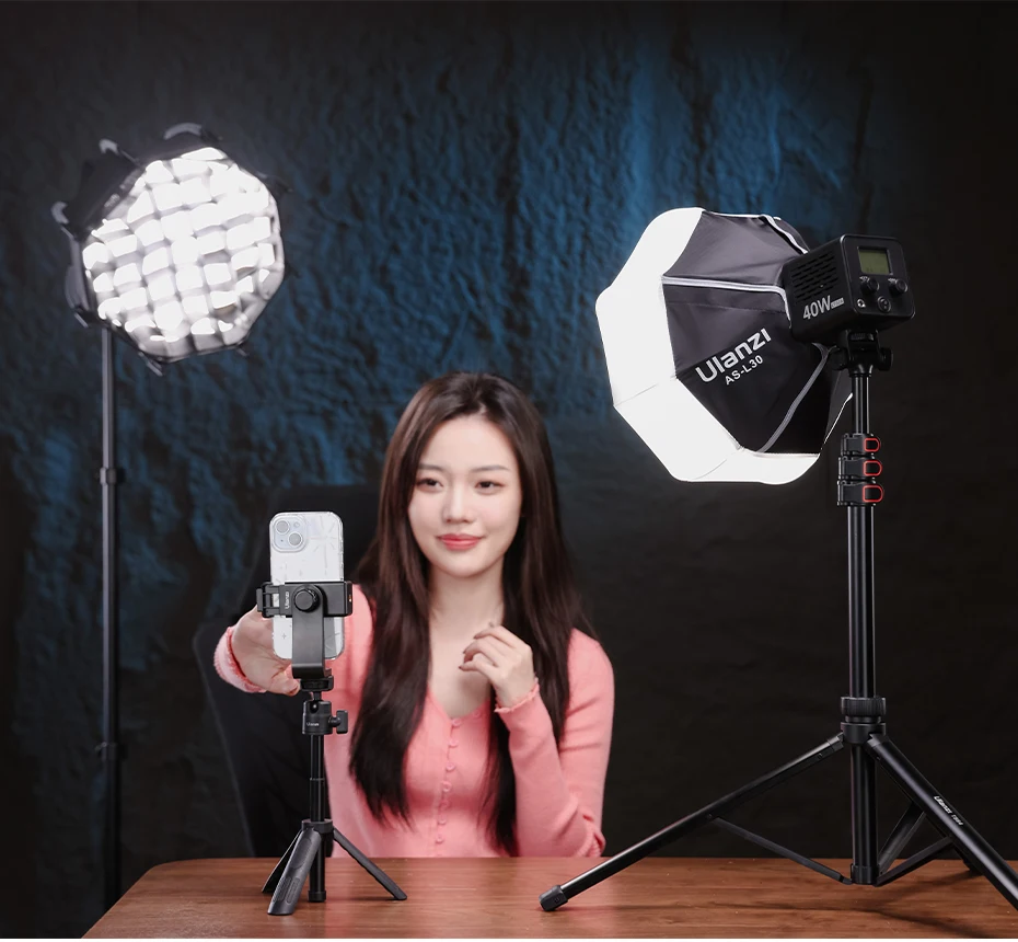 1.6m Extendable Tripod with 1/4'' Screw for DSLR Camera Smartphone Fill Light Microphone Projector Tripod Max Load 1.5KG 16 1.6m Extendable Tripod with 1/4'' Screw for DSLR Camera Smartphone Fill Light Microphone Projector Tripod Max Load 1.5KG 10