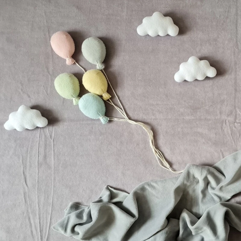 

Newborn Photography Props Felt Balloon/Cloud Posing Props Baby Photoshooting Props DIY Photo Backdrop Decors Shower Gift