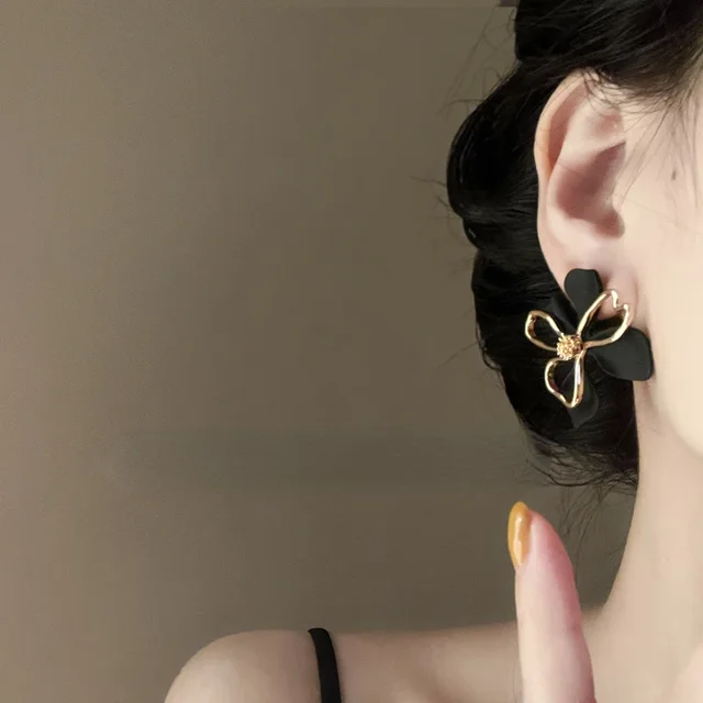 Bilandi-Boucles d'oreilles géométriques en argent 925 pour femmes, bijoux en forme de fleurs, cadeau pour dames, accessoires d'oreille, offre spéciale 2