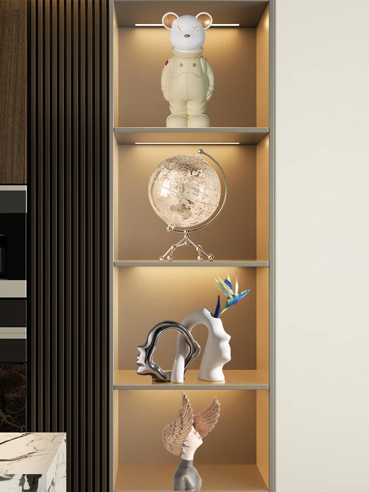 High-end ornaments: new home housewarming, creative home soft decoration, modern light luxury living room display,
High-end ornaments: new home housewarming, creative home soft decoration, modern light luxury living room display,