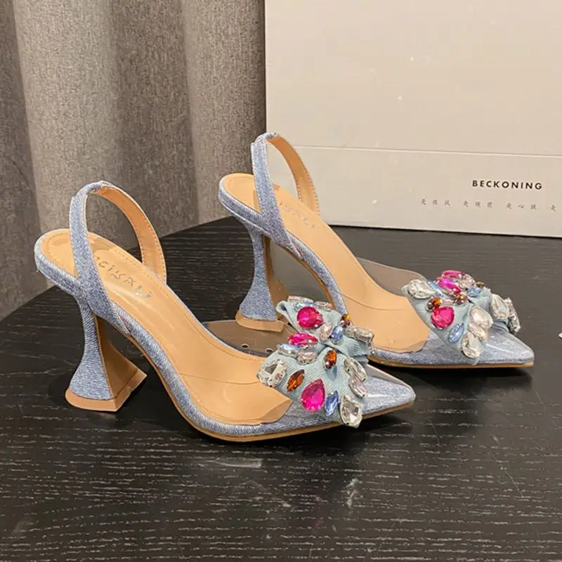 2024 Spring Fashion rhinestone Bowknot Women Pumps High Heels Pointed Toe PVC Transparent Sandals Party Wedding Prom Shoes
2024 Spring Fashion rhinestone Bowknot Women Pumps High Heels Pointed Toe PVC Transparent Sandals Party Wedding Prom Shoes
