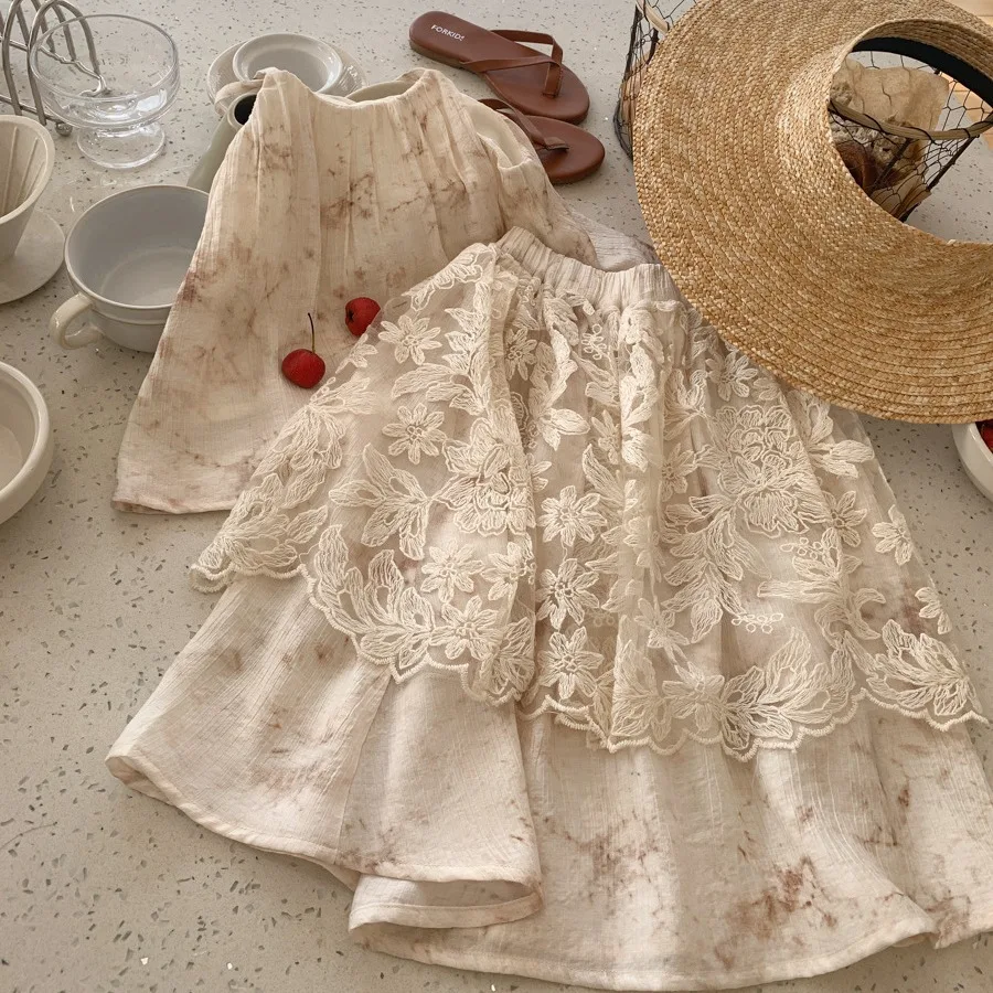 Childrens Sets Clothing Spring Girls Korean Forest Style Sling Lace Splicing Half Length Skirt Two Piece Tide 2024
Childrens Sets Clothing Spring Girls Korean Forest Style Sling Lace Splicing Half Length Skirt Two Piece Tide 2024