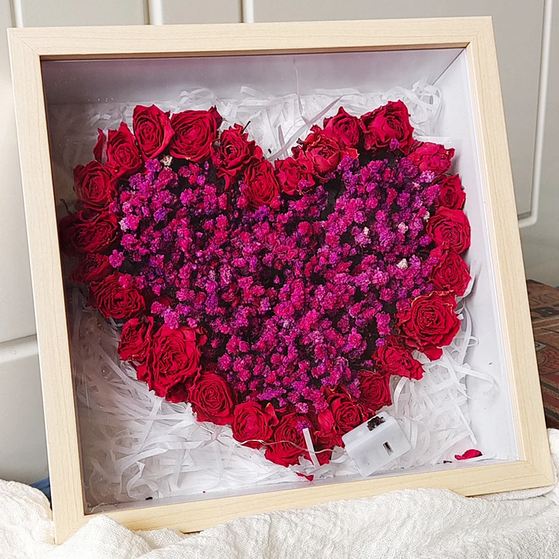 Personalized custom confession gift DIY rose dried flower love heart photo frame forever love Valentine's Day gift
Personalized custom confession gift DIY rose dried flower love heart photo frame forever love Valentine's Day gift
