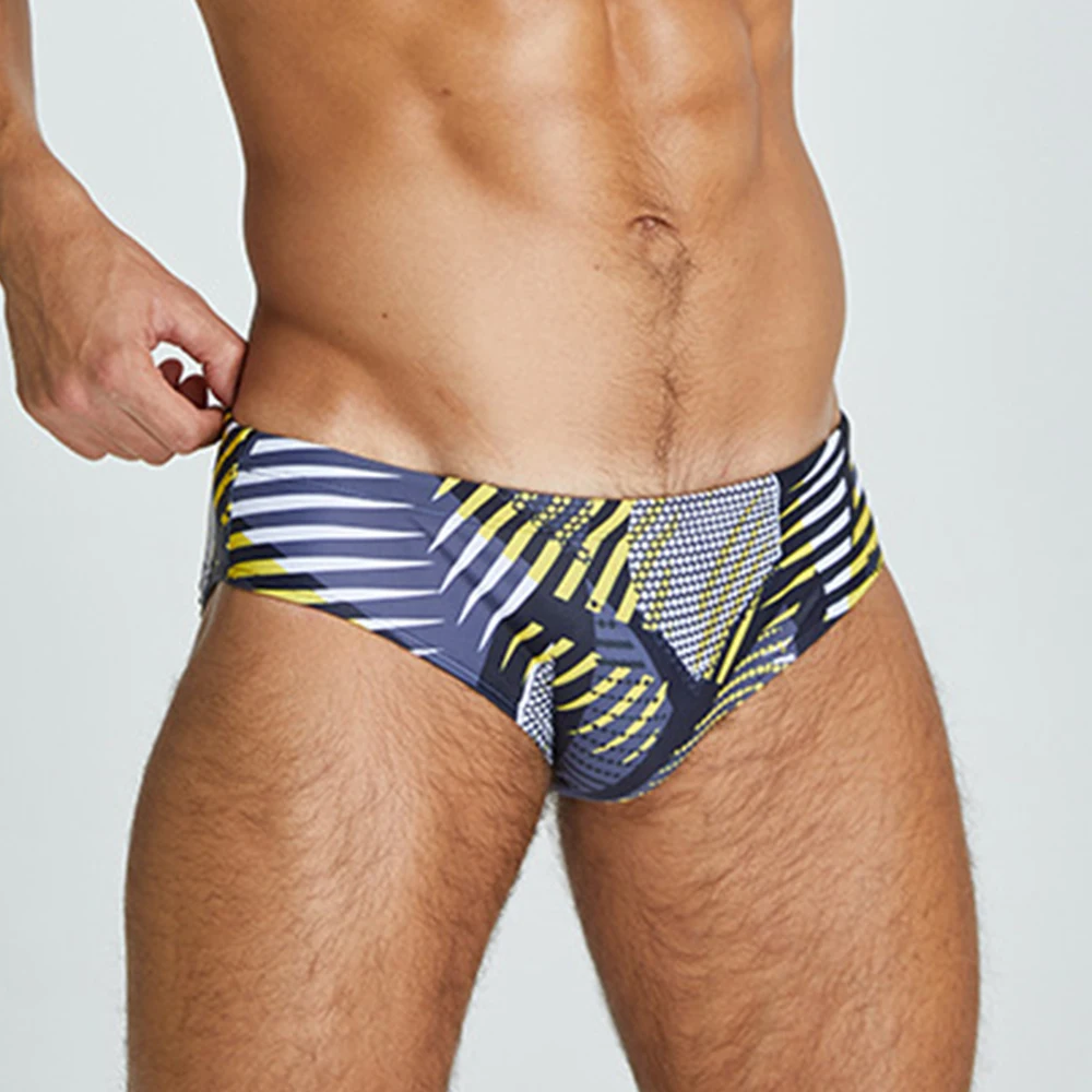 Mens Swimsuit Fashion Men's Swim Trunks in Low Waist Design with Print Designs and Elastic Waistband Sizes M 2XL
Mens Swimsuit Fashion Men's Swim Trunks in Low Waist Design with Print Designs and Elastic Waistband Sizes M 2XL