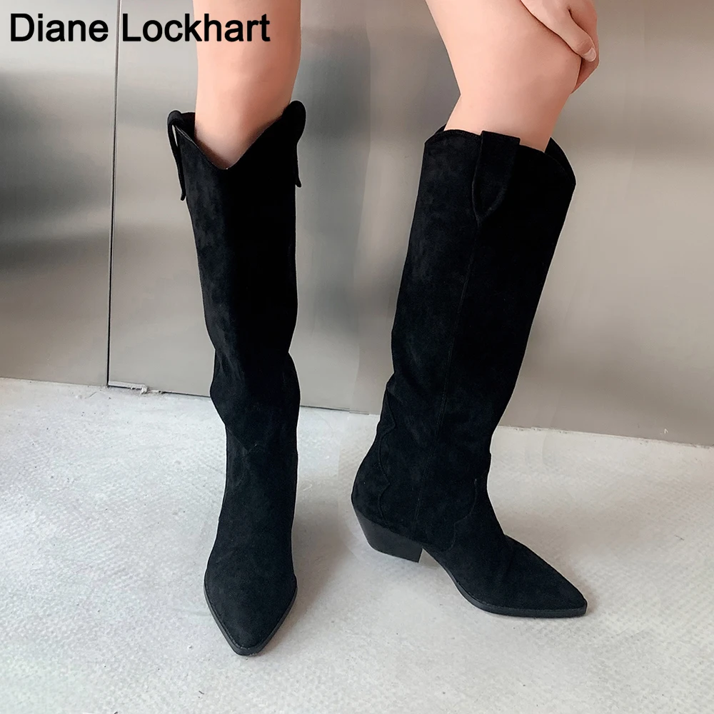 Сапоги женские замшевые в ковбойском стиле, заостренный носок, высокие, на танкетке, в западном стиле, ретро, ручная работа
Сапоги женские замшевые в ковбойском стиле, заостренный носок, высокие, на танкетке, в западном стиле, ретро, ручная работа