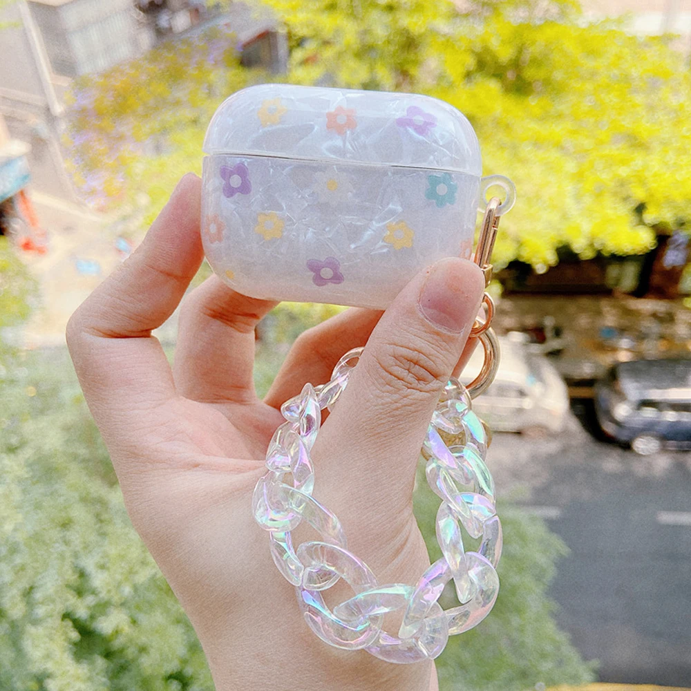 Luxury Dreamy Flower Pearl Case for Apple Airpods 1 2 3 Case Bracelet Chain Case for AirPods Pro 3 Case with Lanyard Keychain
Luxury Dreamy Flower Pearl Case for Apple Airpods 1 2 3 Case Bracelet Chain Case for AirPods Pro 3 Case with Lanyard Keychain