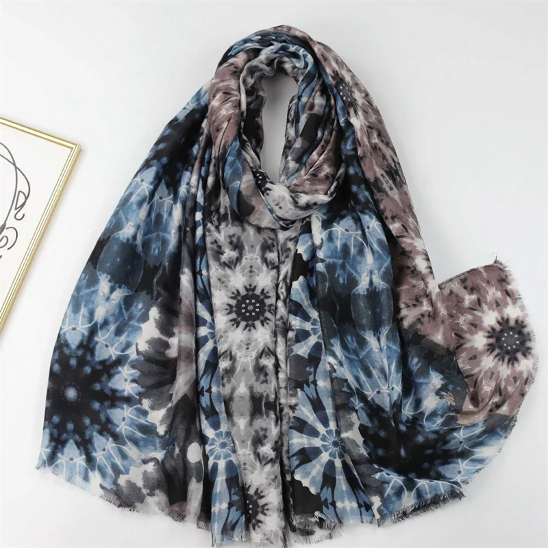 

2023 Winter Cotton Viscose Scarves African Paisley Floral Fringe Shawls And Wraps Pashmina Stole Bufandas Muslim Sjaal 180*90Cm