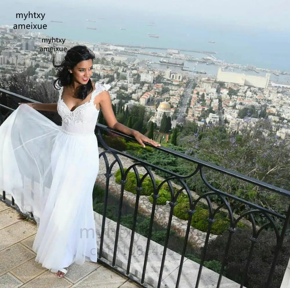 Sexy Long Wedding Dress 2023 Tank V-neck Sleeveless Backless Lace Appliques Sequined Tulle Elegant Bride Gown Custom Made
Sexy Long Wedding Dress 2023 Tank V-neck Sleeveless Backless Lace Appliques Sequined Tulle Elegant Bride Gown Custom Made