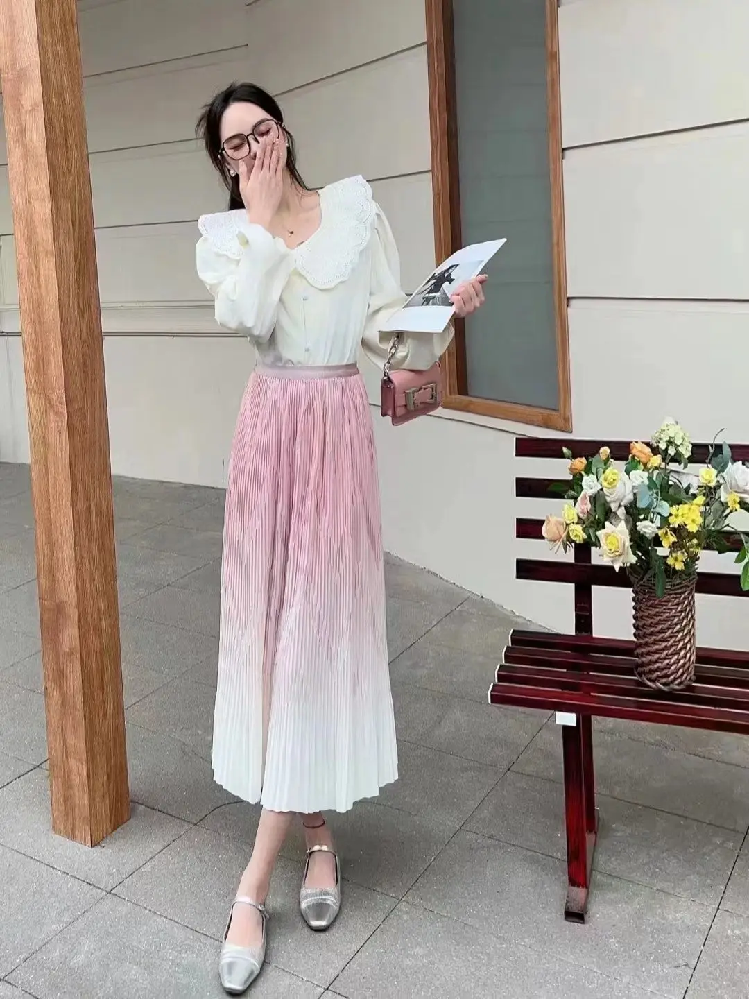 Pathwork Women Vintage Elegant High Waist A-line Chiffon Skirt Long Pleated Skirt All Match Basic Daily Korean Streetwear F110
Pathwork Women Vintage Elegant High Waist A-line Chiffon Skirt Long Pleated Skirt All Match Basic Daily Korean Streetwear F110