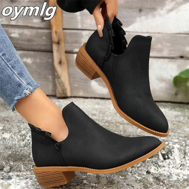 2023 New Fashion Lace Low Barrel PU Soft Leather Thick Heel Pointed Short Boots Large Ankle Boots for Women
2023 New Fashion Lace Low Barrel PU Soft Leather Thick Heel Pointed Short Boots Large Ankle Boots for Women