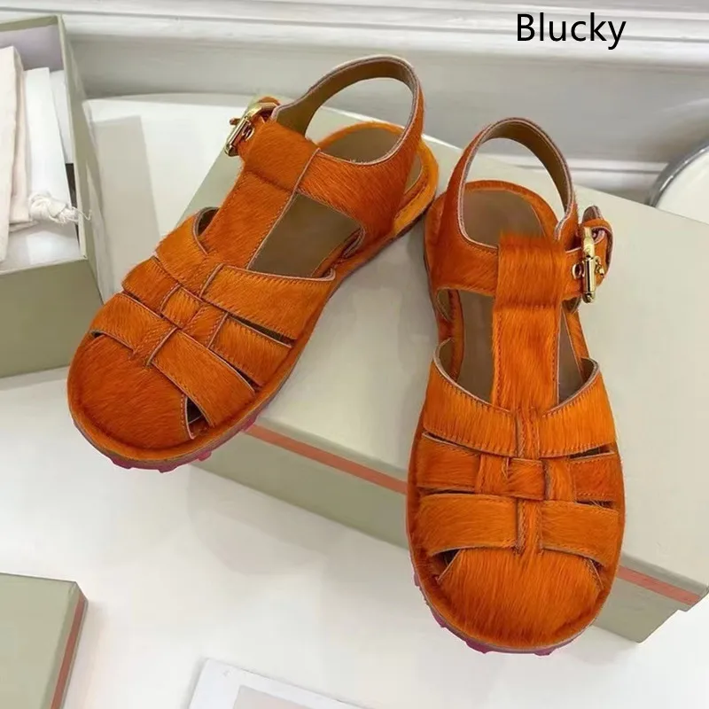 Summer New Women's Sandals Thick Sole Platform Sandals Women's Wrap Toe Hollow Leisure Beach Sandals
Summer New Women's Sandals Thick Sole Platform Sandals Women's Wrap Toe Hollow Leisure Beach Sandals