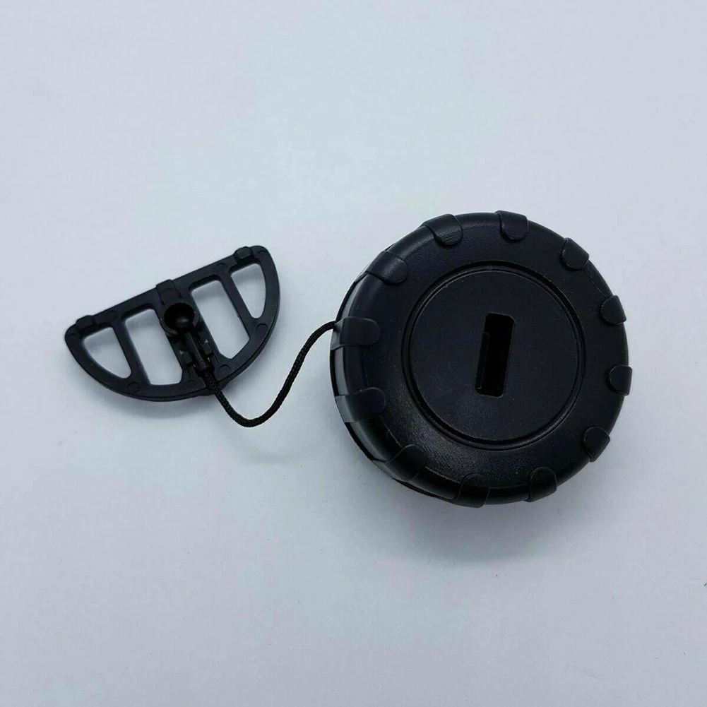 Practical Cap For Chainsaw For Repairing Fuel Tank Cap Oil Cap Plastic Material For STIHL 180 017 018 For STIHL MS170
Practical Cap For Chainsaw For Repairing Fuel Tank Cap Oil Cap Plastic Material For STIHL 180 017 018 For STIHL MS170