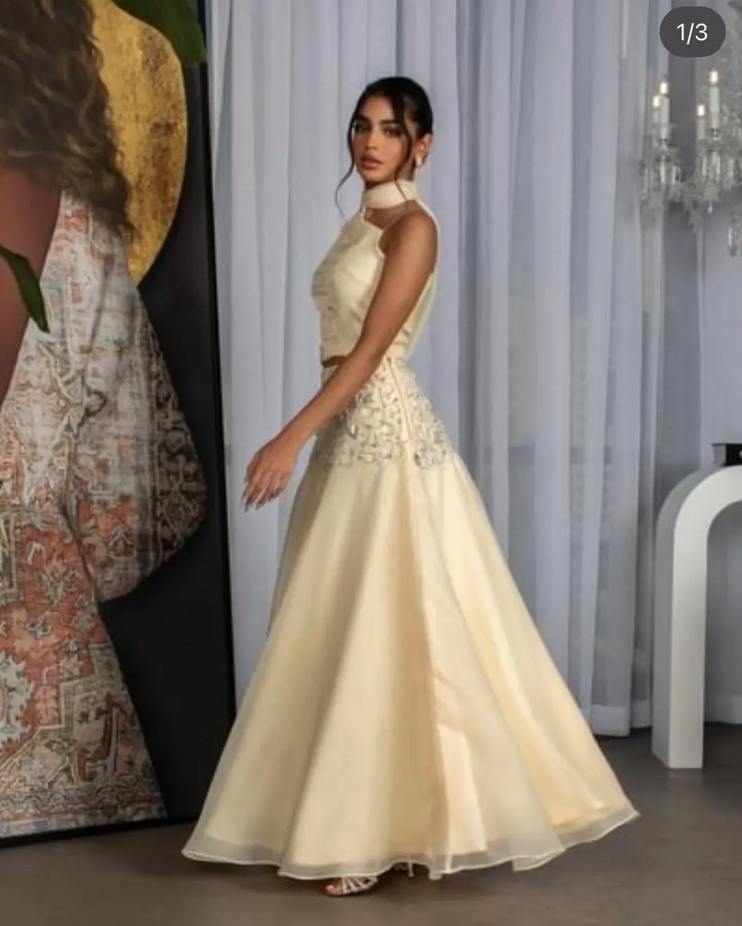 Vintage Yellow Tulle Sleeveless Evening Dresses Two Pieces High Neck Pleated Beadings Floor Length Formal Prom Dresses
Vintage Yellow Tulle Sleeveless Evening Dresses Two Pieces High Neck Pleated Beadings Floor Length Formal Prom Dresses