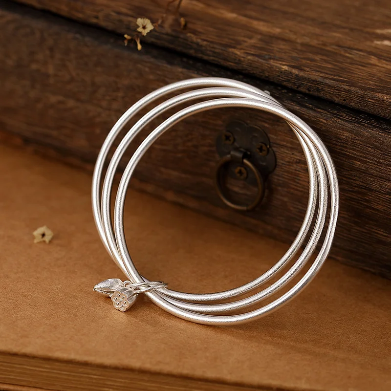 New 999 Sterling Silver Ancient Method Three Ring Bracelet for Women's Retro Personality Two Lifetime Joyful Closed Bracelet
New 999 Sterling Silver Ancient Method Three Ring Bracelet for Women's Retro Personality Two Lifetime Joyful Closed Bracelet