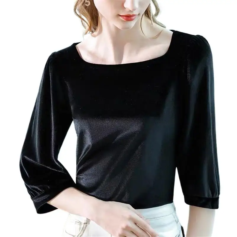 Korean Style 2024 Spring Autumn Solid Color Velvet Shirts Vintage New Women Tops Half Lantern sleeve Square Neck Slim Blouse
Korean Style 2024 Spring Autumn Solid Color Velvet Shirts Vintage New Women Tops Half Lantern sleeve Square Neck Slim Blouse