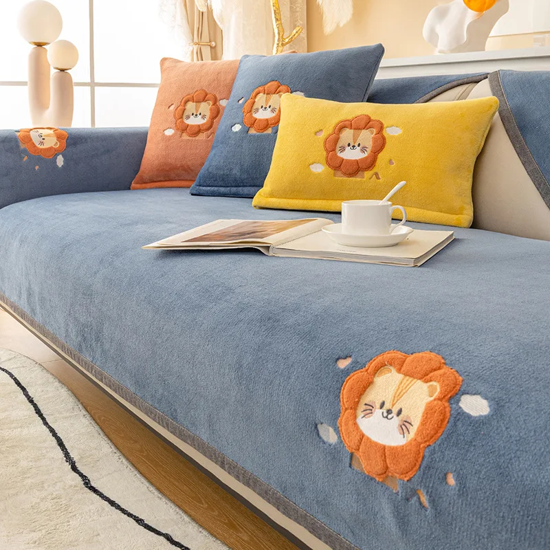 Cartoon Lions Plush Sofa Cover Winter Thickening Super Soft Warm Cushions Non-Slip Living Room Leather Sofa Backrest Armrests
Cartoon Lions Plush Sofa Cover Winter Thickening Super Soft Warm Cushions Non-Slip Living Room Leather Sofa Backrest Armrests