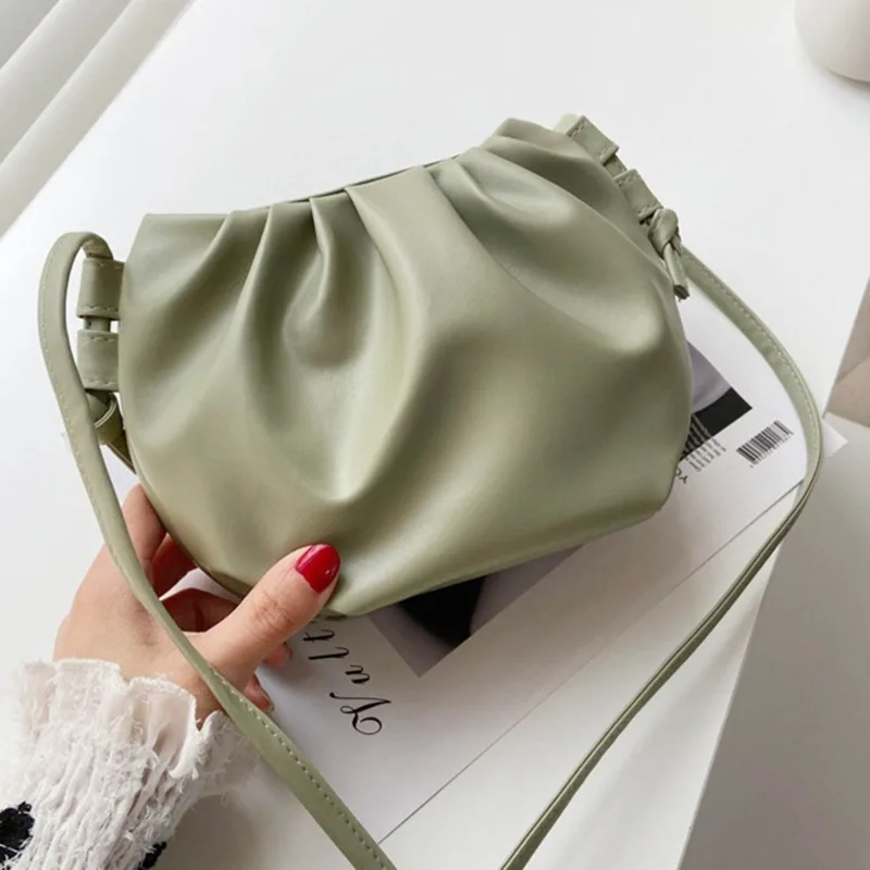 Women Shoulder Bag Small Leather Crossbody Bag Female Solid Color Pleated Design Ladies Messenger Bag Mini Zipper Cloud Bag
Women Shoulder Bag Small Leather Crossbody Bag Female Solid Color Pleated Design Ladies Messenger Bag Mini Zipper Cloud Bag