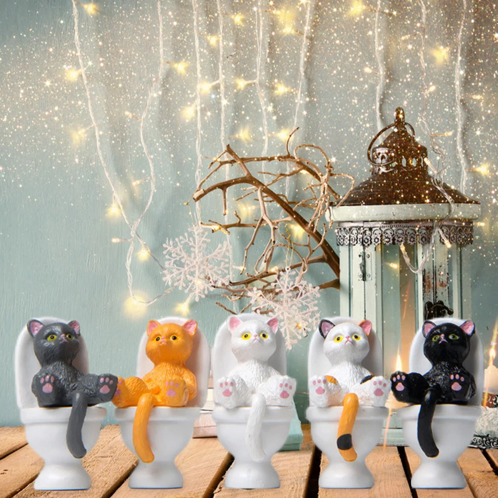 5Pcs Cat Sitting On Toilet Statues Mini Toilet Cat Figurines Desktop Ornaments Home Decor Cartoon Animal Garden Statues
5Pcs Cat Sitting On Toilet Statues Mini Toilet Cat Figurines Desktop Ornaments Home Decor Cartoon Animal Garden Statues