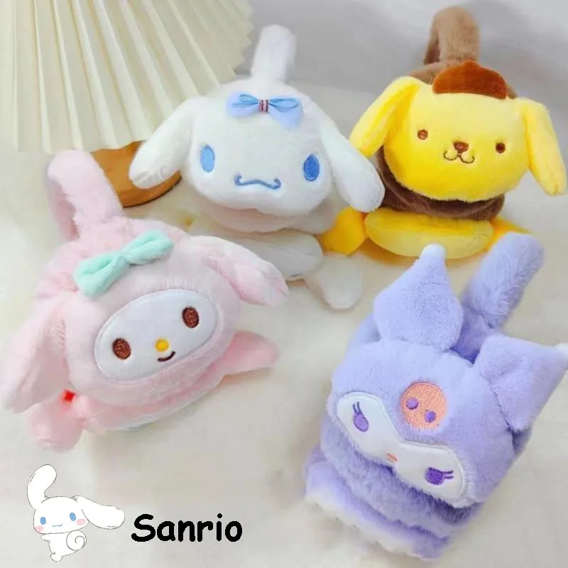 Наушники Sanrio в стиле коричной моё мелодия Kuromi теплые кавайные антизамерзающие наушники плюшевые удобные ветрозащитные красивые наушники
Наушники Sanrio в стиле коричной моё мелодия Kuromi теплые кавайные антизамерзающие наушники плюшевые удобные ветрозащитные красивые наушники