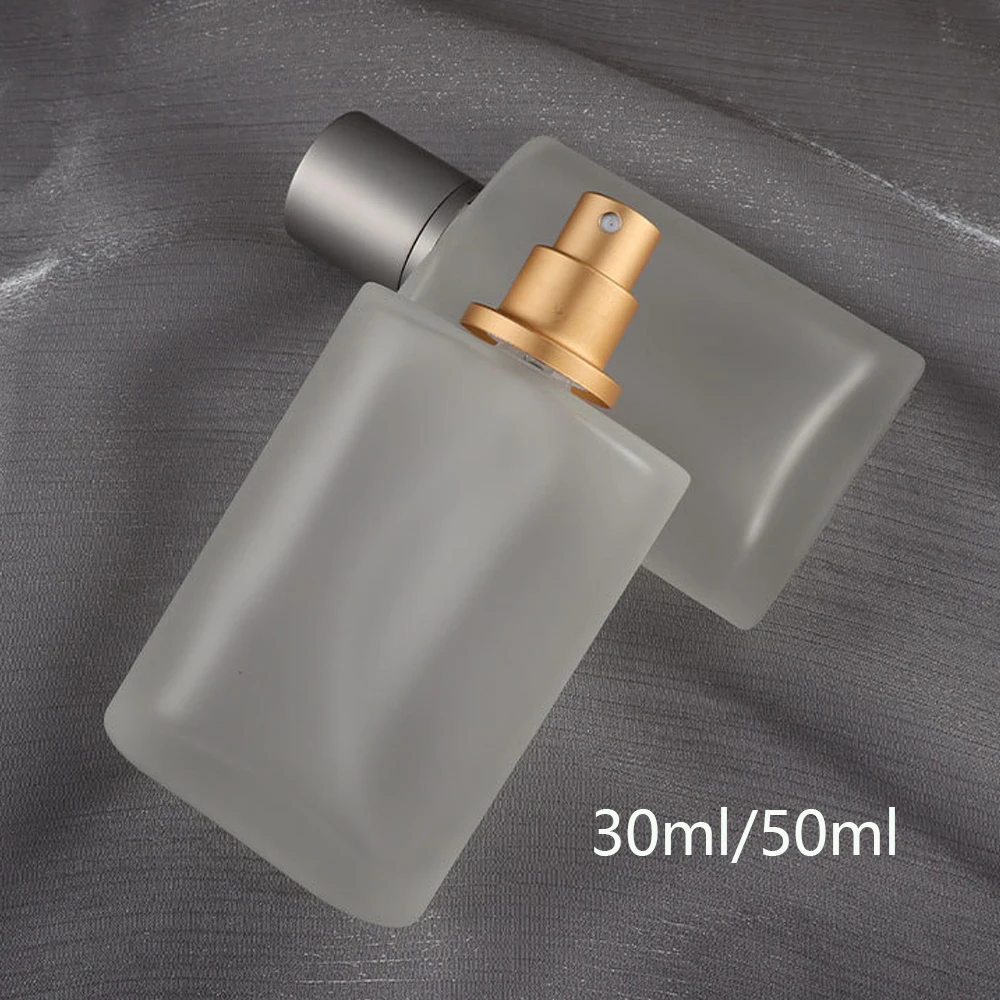 30ml 50ml Portable Perfume Separate Bottle Square Clear Frosted Pressed Fine Spray Glass Aromatherapy Bottle Travel Accessories
30ml 50ml Portable Perfume Separate Bottle Square Clear Frosted Pressed Fine Spray Glass Aromatherapy Bottle Travel Accessories