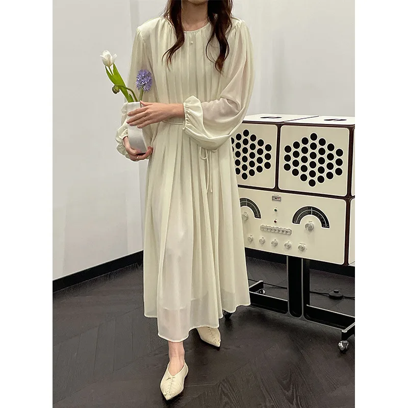 2022 spring new gental commuter lace up loose double-layer mesh long dress women skirt chiffon dress with belt
2022 spring new gental commuter lace up loose double-layer mesh long dress women skirt chiffon dress with belt