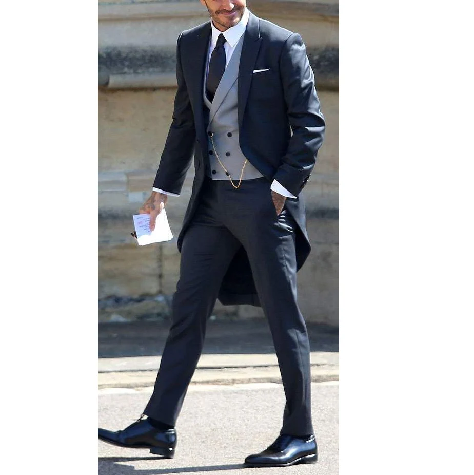 Tuxedo Blazer Men's Suits Single Breasted Peaked Lapel Wedding Groom 3 Piece Jacket Pants Vest Slim Fit Costume Hombres 2024 
Tuxedo Blazer Men's Suits Single Breasted Peaked Lapel Wedding Groom 3 Piece Jacket Pants Vest Slim Fit Costume Hombres 2024