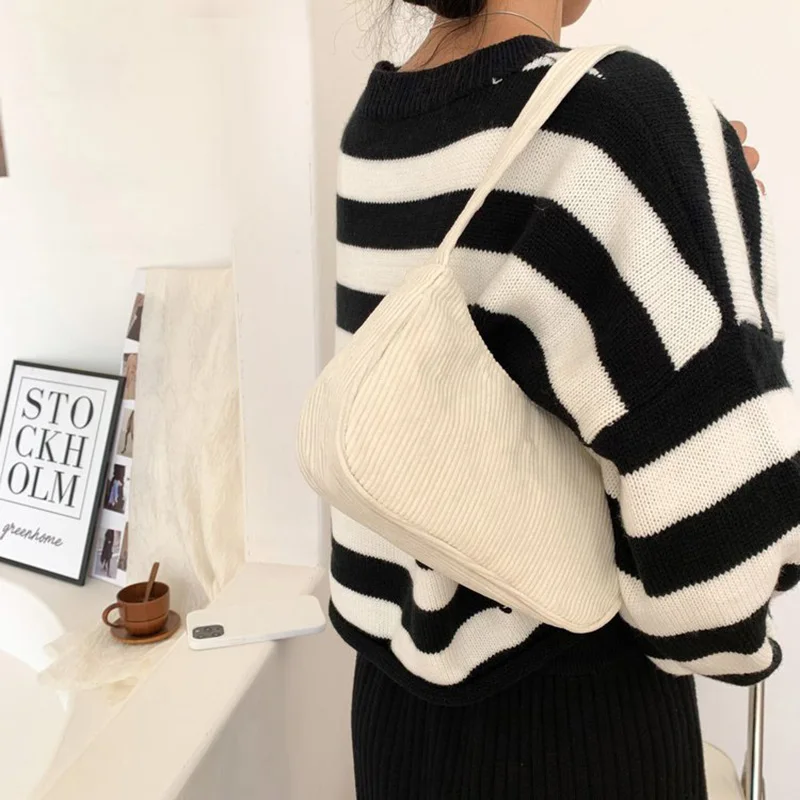

Winter Corduroy Shoulder Bags Casual Women Underarm Bag Travel Armpit Shopping Pouch Phone Pouch Zipper Female Handbag Clutch