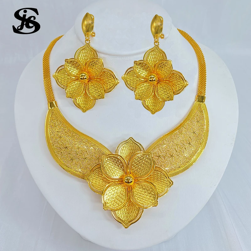 

Fashion Jewelry Dubai Luxury 2022 Newest Flower Shape Gold Plated 2 Piece Sets For Women Wedding Party Anniversary Gifts