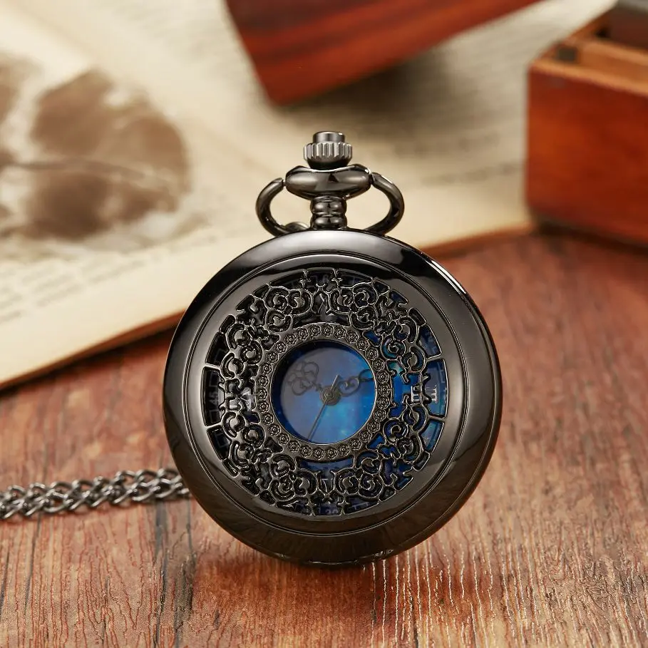 

Exquise Starry Blue Dial Pendant Bronze Hollow Case Quartz Pocket Watch Roman Numerals Retro Watches Souvenir Gift for Men Women