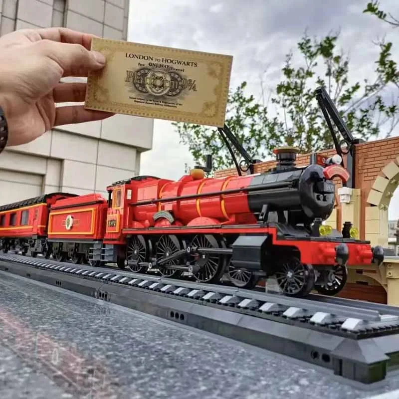IN STOCK With Original Box Classic Express Train Building Blocks 5129 PCS Compatible 76405 For Adults Children Toys Gifts
IN STOCK With Original Box Classic Express Train Building Blocks 5129 PCS Compatible 76405 For Adults Children Toys Gifts
