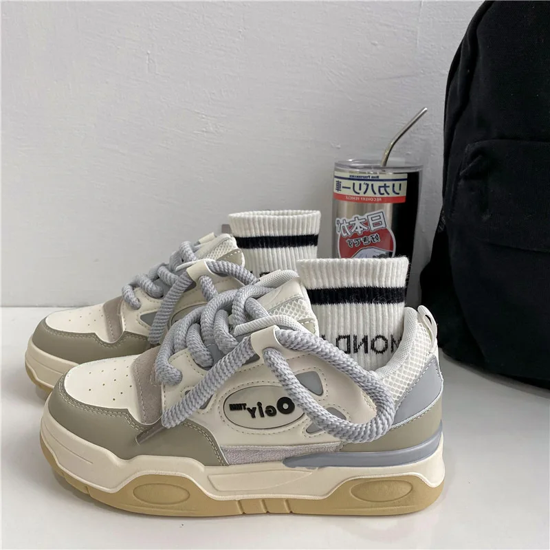 Soft Sole Bread Shoes for Children 2023 Autumn New Panda Shoes Elevated Shoes Versatile Casual Thick Sole Shoes for Women
Soft Sole Bread Shoes for Children 2023 Autumn New Panda Shoes Elevated Shoes Versatile Casual Thick Sole Shoes for Women