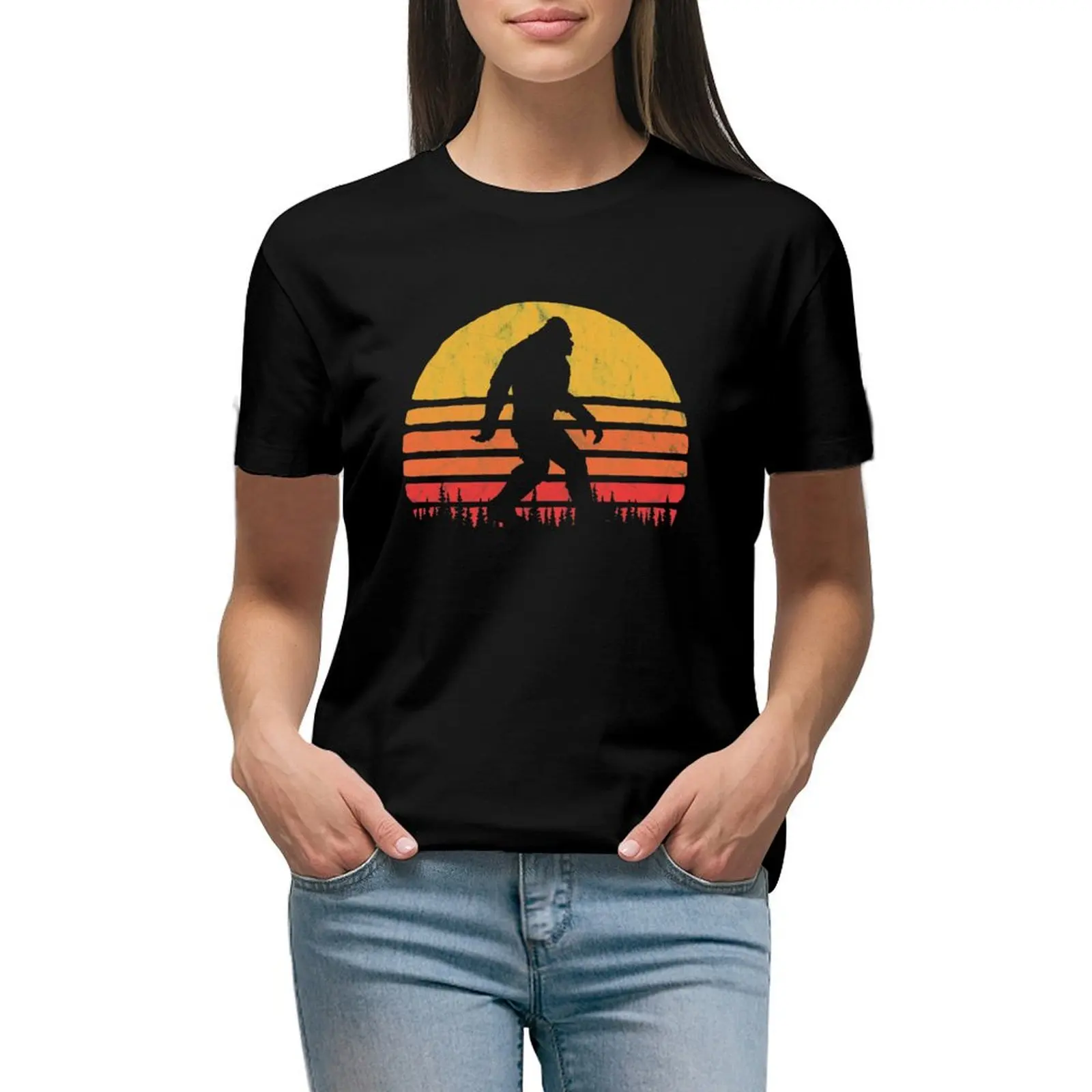 Retro Bigfoot Silhouette Sun Vintage - Believe! T-Shirt female korean fashion oversized t-shirts for Women graphic tees funny
Retro Bigfoot Silhouette Sun Vintage - Believe! T-Shirt female korean fashion oversized t-shirts for Women graphic tees funny