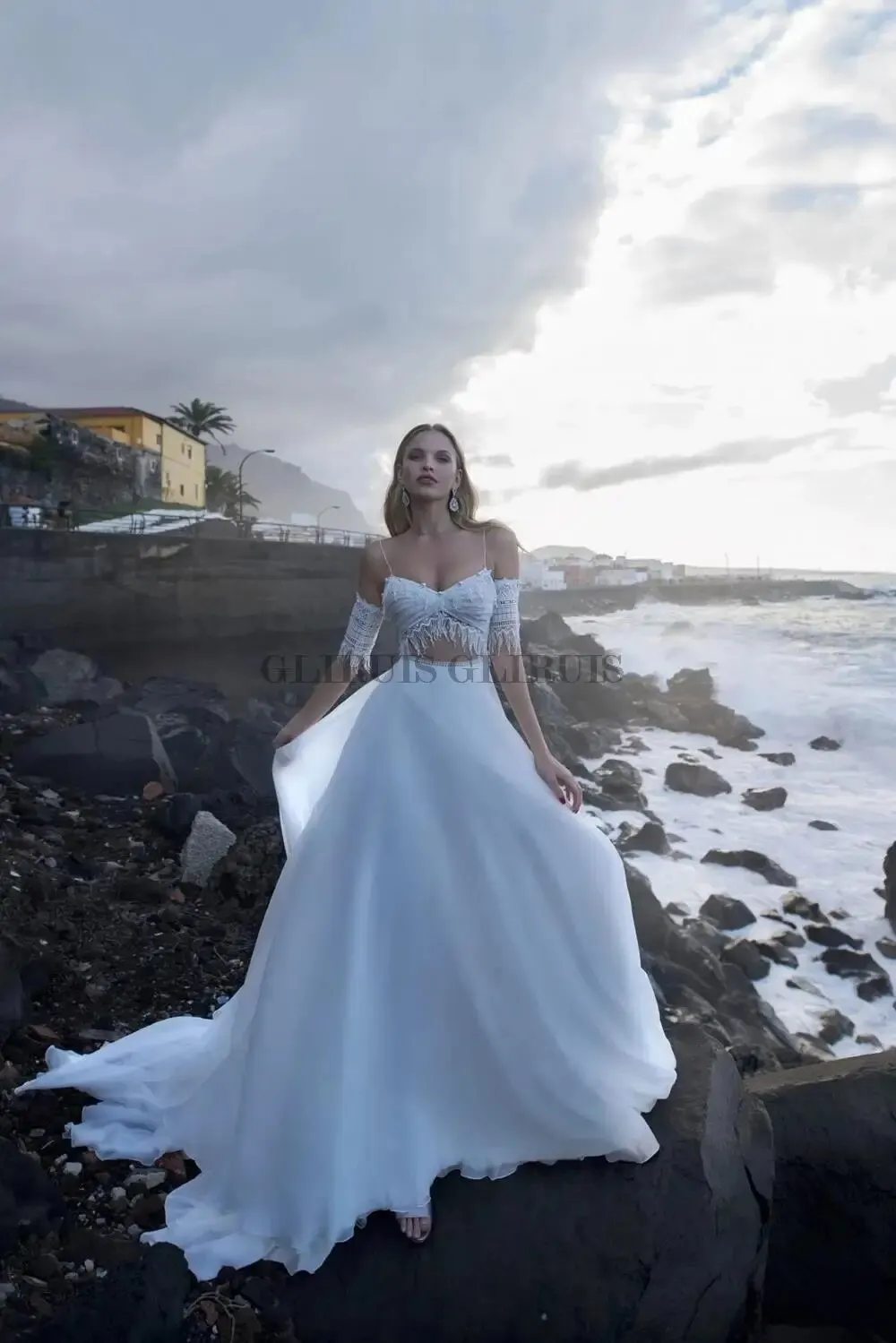 

Boho Wedding Dress Spaghetti Straps A Line White Ivory Chiffon Lace Princess Beach Bride Two Pieces Wedding Gown New