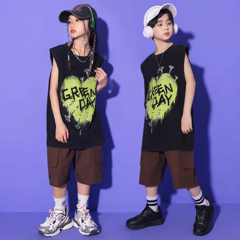 New Kids Kpop Outfits Hip Hop Clothing Black Personality Print Sleeveless T-shirt Cargo shorts Girls Boys Jazz Dance Costume
New Kids Kpop Outfits Hip Hop Clothing Black Personality Print Sleeveless T-shirt Cargo shorts Girls Boys Jazz Dance Costume