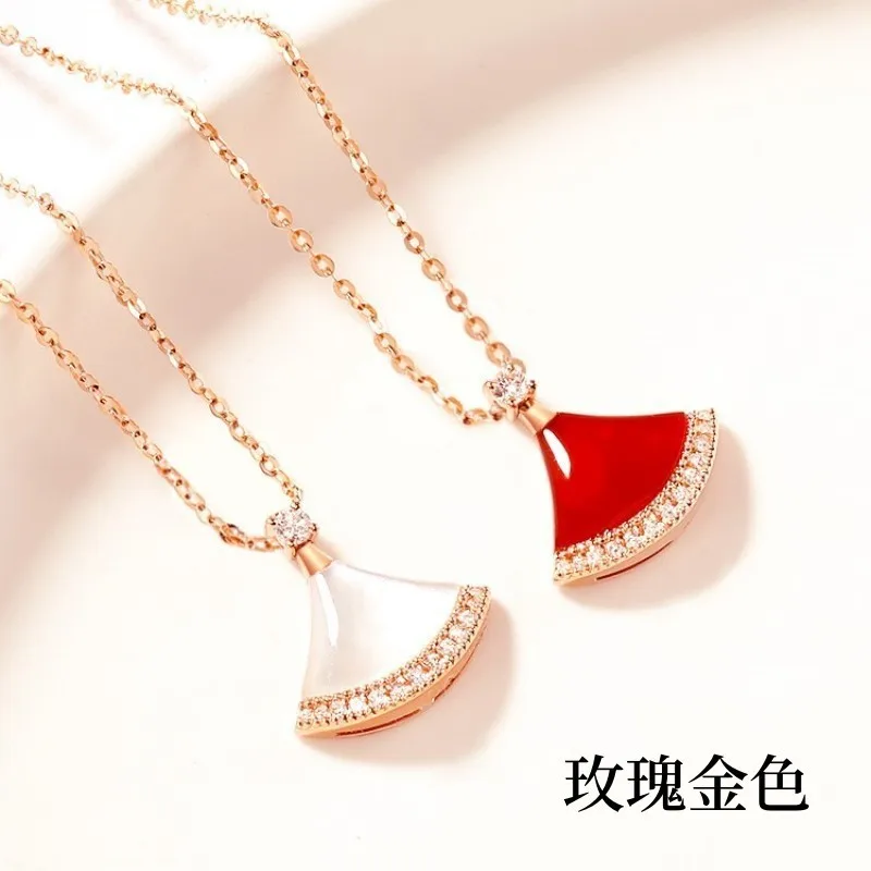 HK0044 Lefei Fashion Trendy Luxury Classic Diamond-set White Red Green Black Dress Necklaces For Women 925 Silver Party Jewelry
HK0044 Lefei Fashion Trendy Luxury Classic Diamond-set White Red Green Black Dress Necklaces For Women 925 Silver Party Jewelry