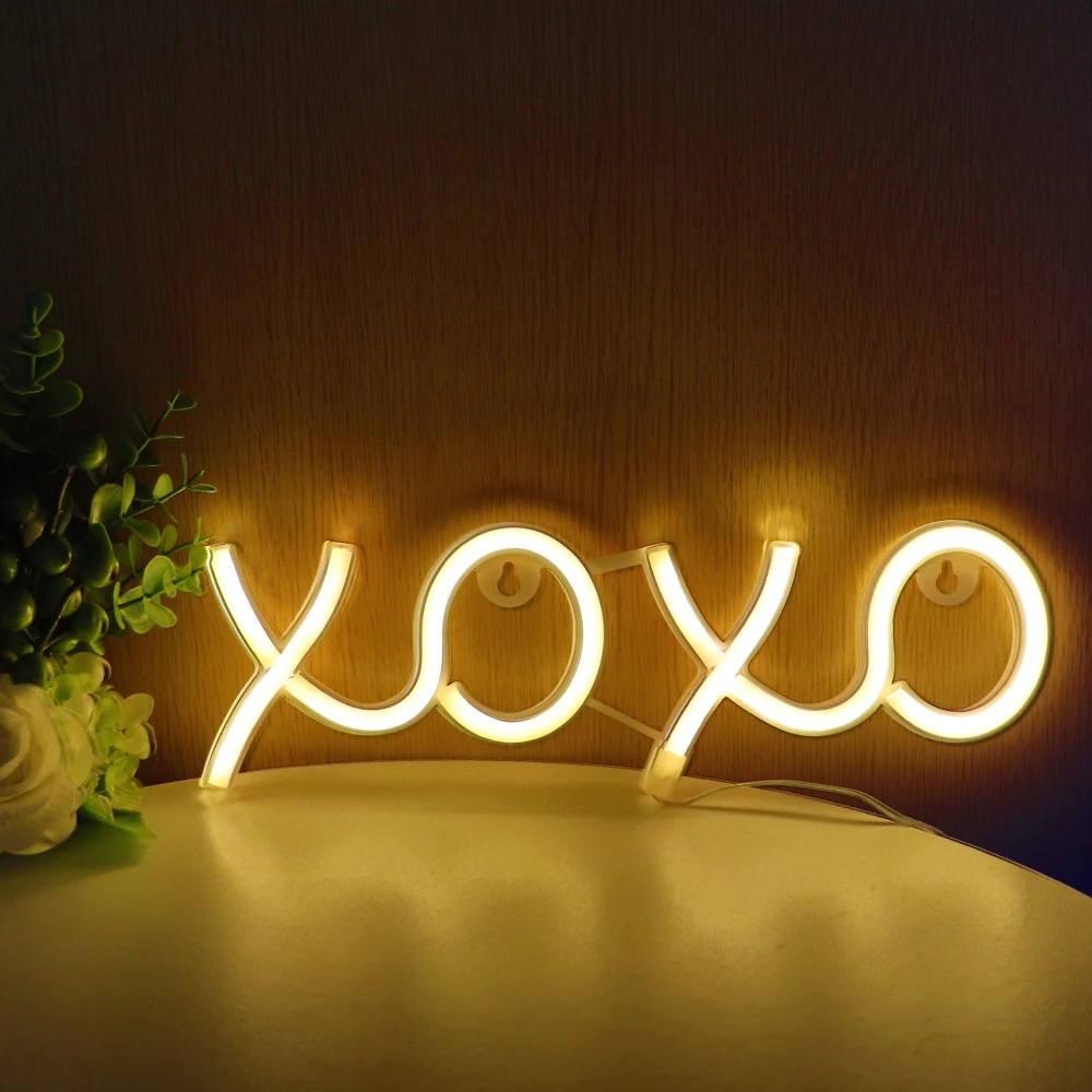 WholesaleXOXO LED Neon Greeting Modeling Sign Lamps Home Club Party Holiday Wedding Birthday Decoration Bedroom Night Light
WholesaleXOXO LED Neon Greeting Modeling Sign Lamps Home Club Party Holiday Wedding Birthday Decoration Bedroom Night Light