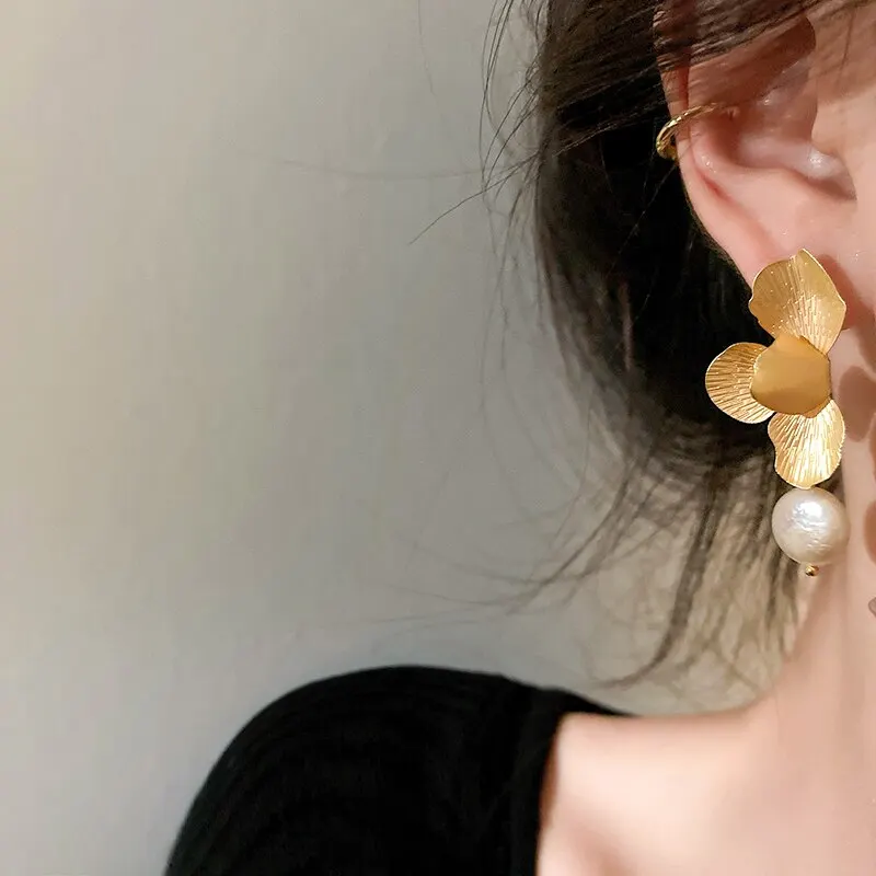 Elegant Natural Freshwater Pearls Earrings for Women Vintage Golden Petals Flower Drop Earring Jewelry For Party Wedding 2 Mallzona S516e9fad320141fb87ce78aca8ce7eb5L Elegant Natural Freshwater Pearls Earrings for Women Vintage Golden Petals Flower Drop Earring Jewelry For Party Wedding Mallzona