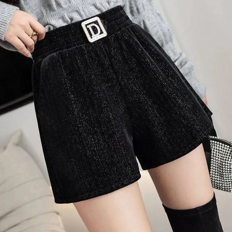 Gold wire thickened high-waisted autumn and winter shorts women's loose casual Korean version of elastic shorts
Gold wire thickened high-waisted autumn and winter shorts women's loose casual Korean version of elastic shorts