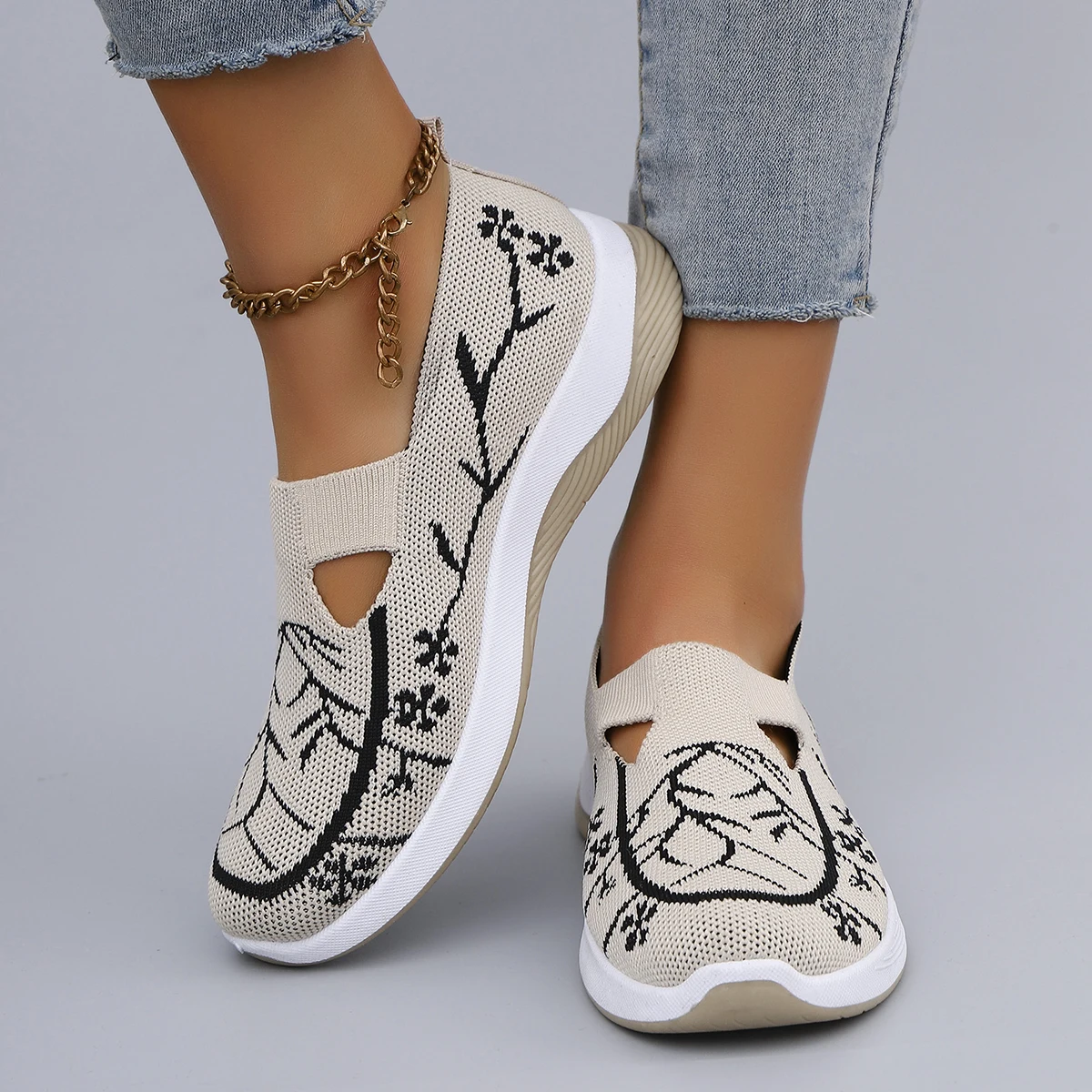 Spring New Women's Casual Sports Shoes Comfortable, Breathable, Lightweight, Wear Resistant Lazy Shoes, Soft Soled Flat Shoes 15 S51a566c4a3a145ecbff25dfdb3698b79T