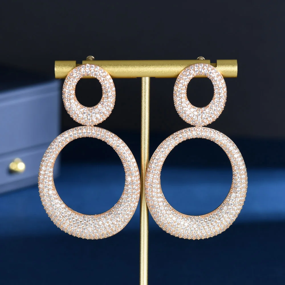 Fashion Charm Clear Cycle Round AAA Cubic Zirconia Pave Women Drop Earrings Accessories Jewelry Female Party Decoration E-1112
Fashion Charm Clear Cycle Round AAA Cubic Zirconia Pave Women Drop Earrings Accessories Jewelry Female Party Decoration E-1112